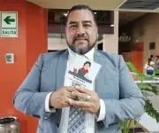 CONVERSANDO CON CESAR LAINES